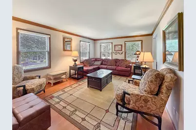 2094 Running Deer Lane, Freeport, IL 61032 - Photo 7