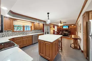 2094 Running Deer Ln, Freeport, IL 61032 - Photo 15