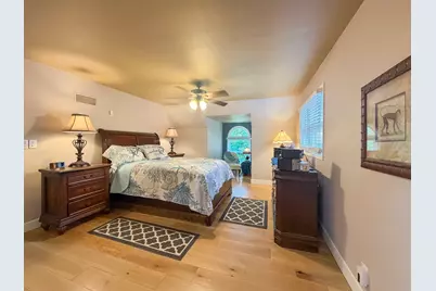 2094 Running Deer Lane, Freeport, IL 61032 - Photo 35