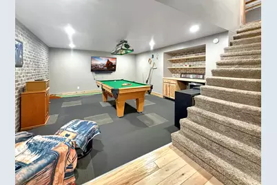 2094 Running Deer Lane, Freeport, IL 61032 - Photo 49