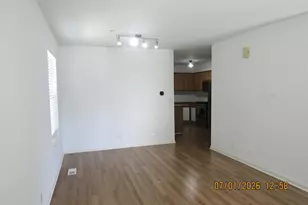 1804 Oslo Ct, Mundelein, IL 60060 - Photo 3