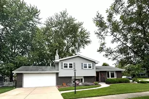 508 Willow Ln, Beecher, IL 60401 - Photo 1