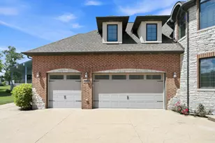 1736 Brian Grant Ct, Downers Grove, IL 60516 - Photo 9