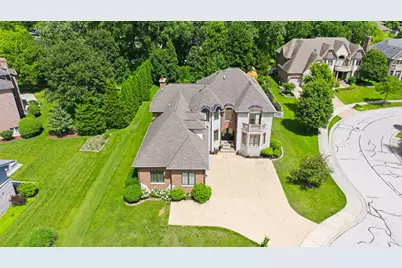 1736 Brian Grant Court, Downers Grove, IL 60516 - Photo 3