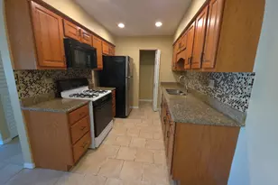 1665 Coach Dr, Naperville, IL 60565 - Photo 3