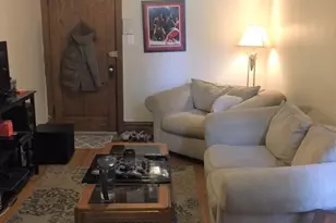 1042 W George St, Chicago, IL 60657 - Photo 3
