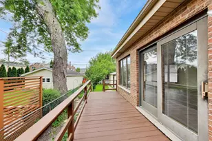 10426 S Artesian Ave, Chicago, IL 60655 - Photo 25