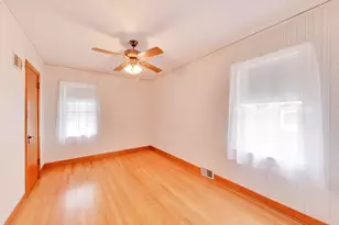 10426 S Artesian Ave, Chicago, IL 60655 - Photo 15