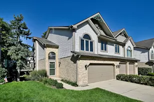 148 Schiller Square, Itasca, IL 60143 - Photo 1