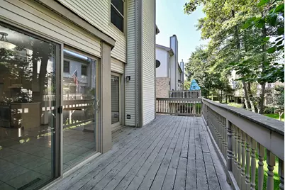 148 Schiller Square, Itasca, IL 60143 - Photo 33