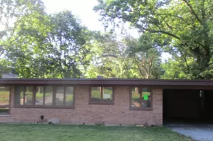 361 Osage St, Park Forest, IL 60466 - Photo 1