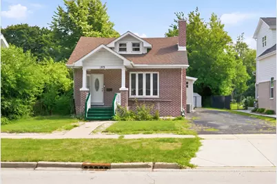1375 Whitcomb Avenue, Des Plaines, IL 60018 - Photo 1