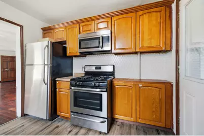 1375 Whitcomb Avenue, Des Plaines, IL 60018 - Photo 7