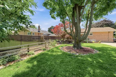 10019 S Keeler Avenue, Oak Lawn, IL 60453 - Photo 19