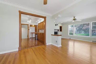 10019 S Keeler Avenue, Oak Lawn, IL 60453 - Photo 5