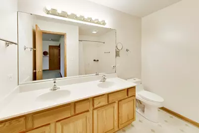 231 Clover Chase Circle, Woodstock, IL 60098 - Photo 11