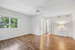985 Coventry Ln, Highland Park, IL 60035 - Photo 29