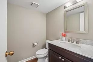 985 Coventry Ln, Highland Park, IL 60035 - Photo 27