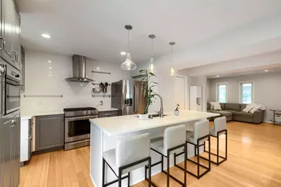 4647 N Kenmore Avenue #B, Chicago, IL 60640 - Photo 7