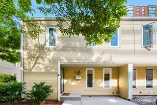 4647 N Kenmore Ave, Chicago, IL 60640 - Photo 1