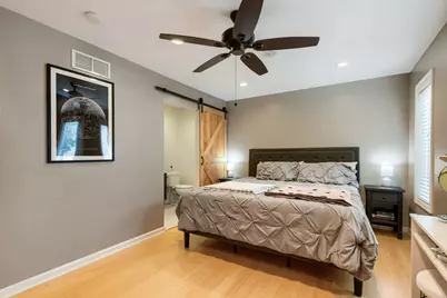 4647 N Kenmore Avenue #B, Chicago, IL 60640 - Photo 11
