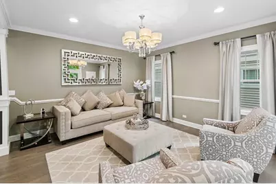 5652 N Lockwood Avenue, Chicago, IL 60646 - Photo 3