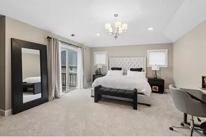 5652 N Lockwood Avenue, Chicago, IL 60646 - Photo 15