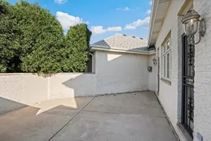 5 Delphi Ct, Tinley Park, IL 60477 - Photo 29