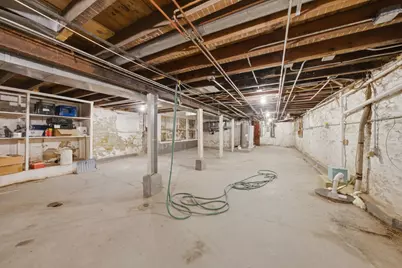 3901 W Fullerton Avenue, Chicago, IL 60647 - Photo 33