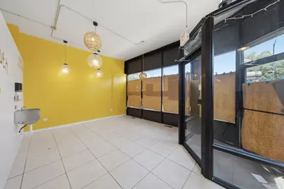 3901 W Fullerton Avenue, Chicago, IL 60647 - Photo 7