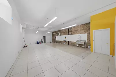 3901 W Fullerton Avenue, Chicago, IL 60647 - Photo 9