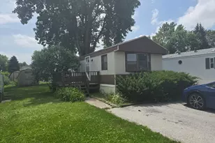 190 Carriage Ln, Sauk Village, IL 60411 - Photo 21