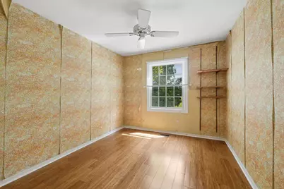 807 S Sheridan Drive, Bartlett, IL 60103 - Photo 17