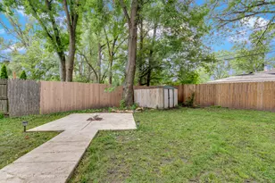 347 Minocqua St, Park Forest, IL 60466 - Photo 27