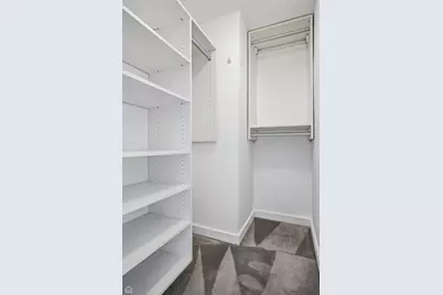 340 W Diversey Parkway #2817, Chicago, IL 60657 - Photo 17
