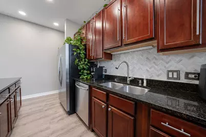 [Address not provided], Chicago, IL 60646 - Photo 9