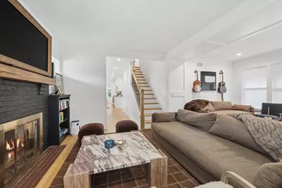 146 E Maple Street, Hinsdale, IL 60521 - Photo 3