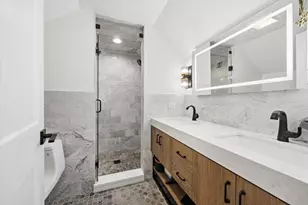 146 E Maple St, Hinsdale, IL 60521 - Photo 13