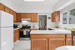 172 Morningside Ln, Buffalo Grove, IL 60089 - Photo 7