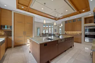 2 Bridlewood Rd, Northbrook, IL 60062 - Photo 13