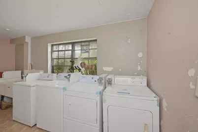1725 Howard Avenue W #201, Des Plaines, IL 60018 - Photo 11
