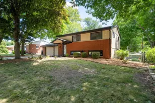 15 Kingswood Dr, Normal, IL 61761 - Photo 11