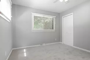15 Kingswood Dr, Normal, IL 61761 - Photo 27