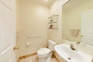 1107 Greenleaf Ave, Wilmette, IL 60091 - Photo 17