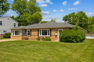 60 Arizona Ln, Hoffman Estates, IL 60169 - Photo 1