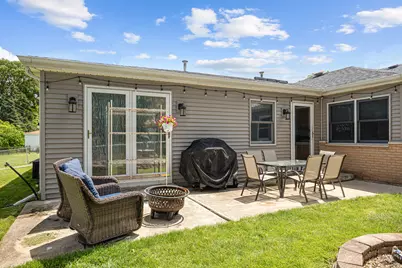 60 Arizona Lane, Hoffman Estates, IL 60169 - Photo 23