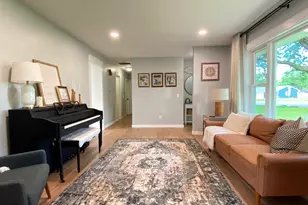 136 Saugatuck Rd, Montgomery, IL 60538 - Photo 5