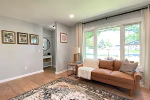 136 Saugatuck Rd, Montgomery, IL 60538 - Photo 3