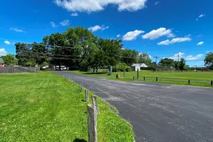 136 Saugatuck Rd, Montgomery, IL 60538 - Photo 33