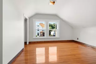 710 W Jefferson St, Bloomington, IL 61701 - Photo 23